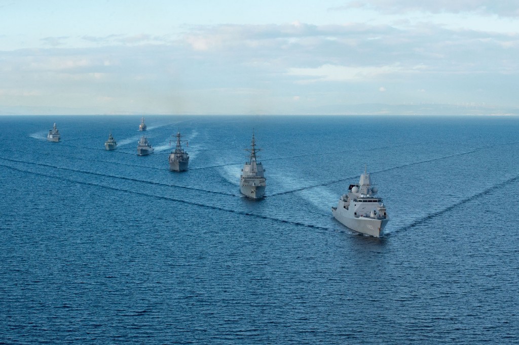 151018-N-XT273-083 ATLANTIC OCEAN (Oct. 18, 2015) The Arleigh Burke-class guided missile destroyer USS Ross (DDG 71) takes part in a ship formation to begin At Sea Demonstration 2015 (ASD 15) Oct. 18, 2015. ASD15, conducted under the auspices of the Maritime Theater Missile Defense (MTMD) Forum, is intended to assess and evaluate network interoperability between participating units. (U.S. Navy photo by Mass Communication Specialist 2nd Class Justin Stumberg/Released)