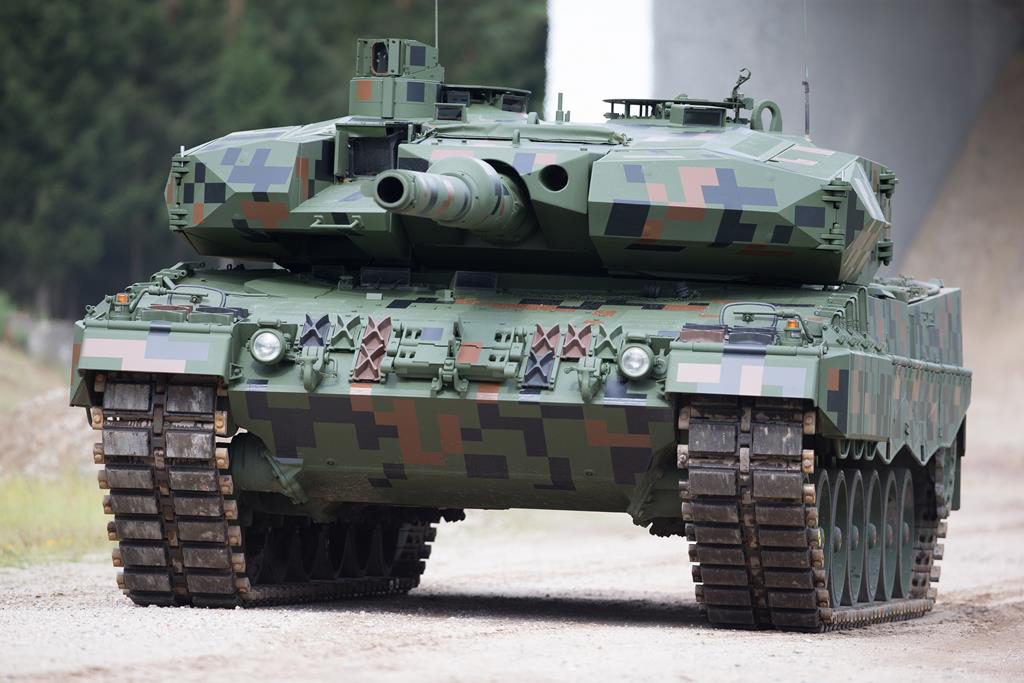 At MSPO 2016 Rheinmetall unveiled a pre-prototype of the upgraded Leopard 2 for Poland. (Photo Rheinmetall)
