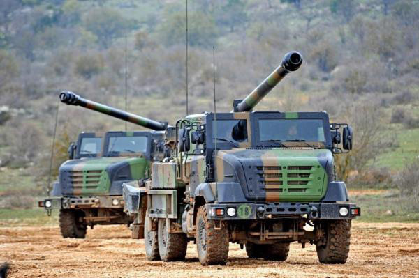Nexter-providing-CAESAR-howitzer-systems-to-Indonesia