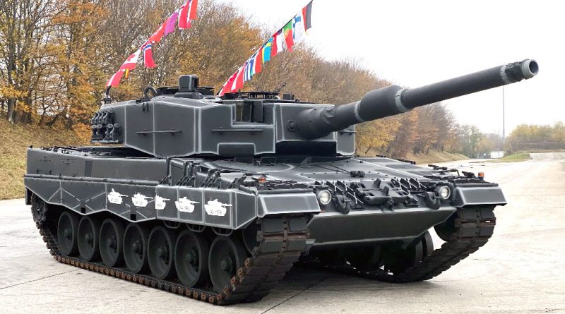 Systems house KMW celebrates 40 years of the Leopard 2 main battle
