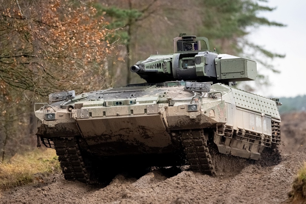 Tendero Edad adulta Movilizar Billion-euro contract for Rheinmetall – Bundeswehr upgrading Puma infantry  fighting vehicle to new design status - EDR Magazine