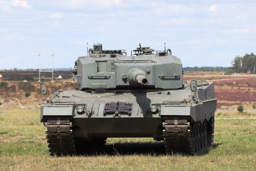 Tank Swap: Rheinmetall dodává Leopard 2 MBT a Büffel ARV do České republiky