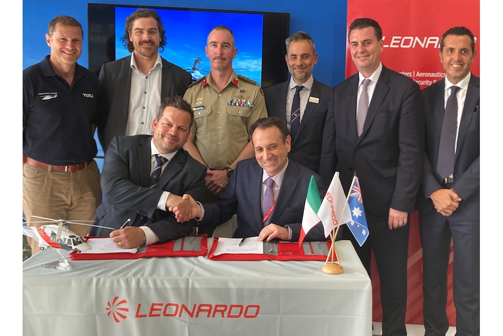 Toll AW139 signing Avalon 2023-1024X684