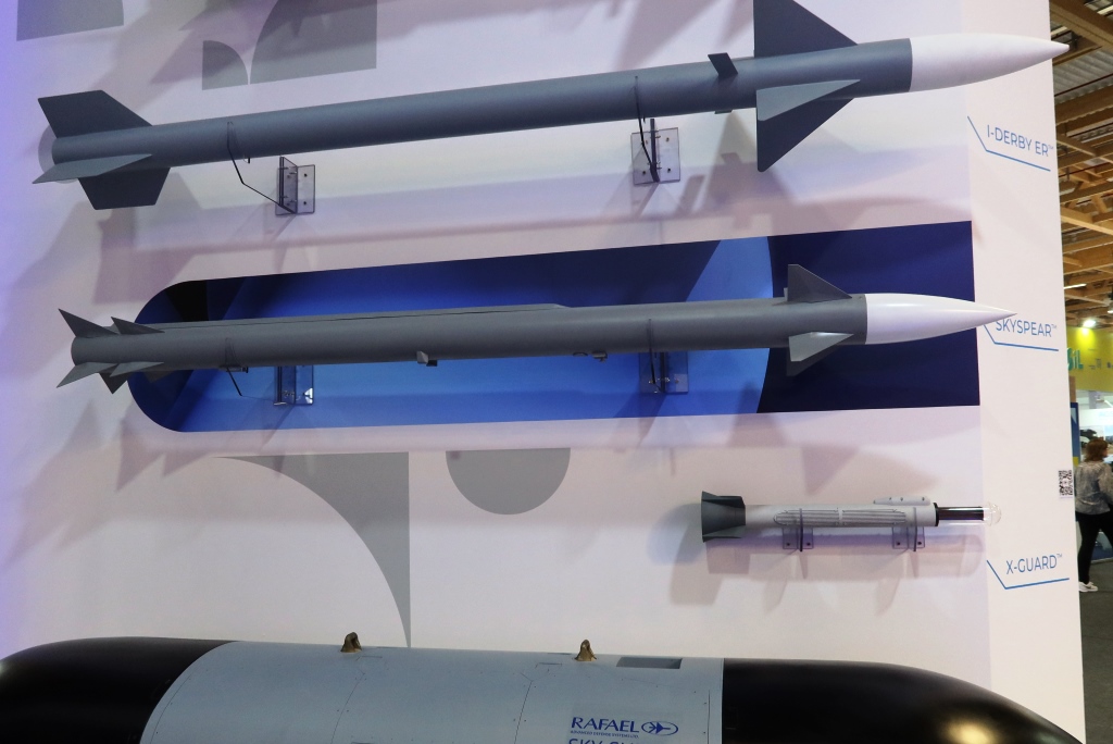 PAS23-Rafael-missiles_01.jpg