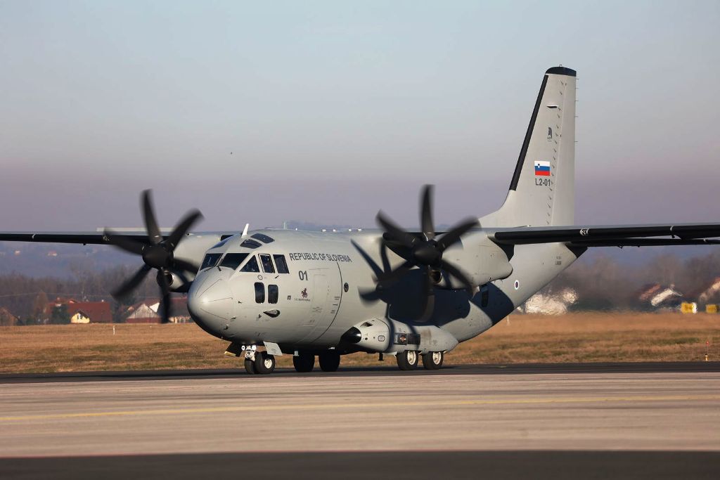 Leonardo delivers the first C-27J Spartan tactical transport aircraft ...