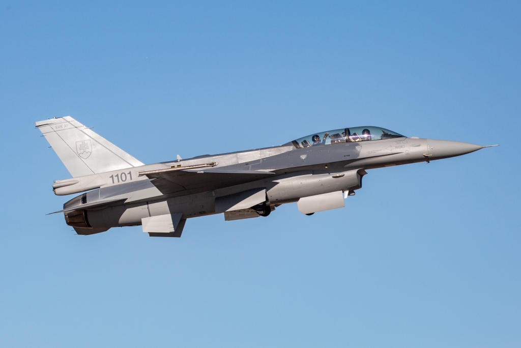 Lockheed Martin dodal na Slovensko prvé dva F-16 Block 70