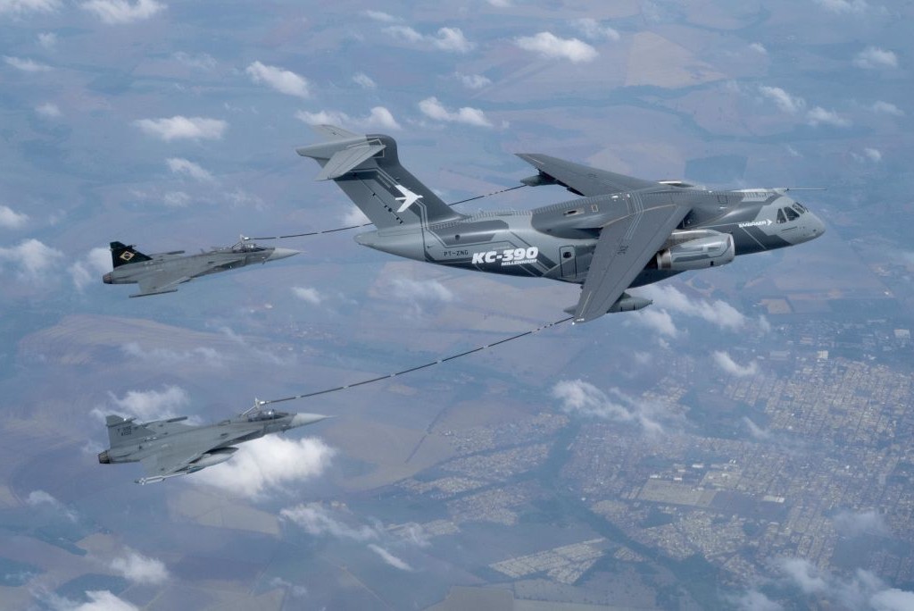 Successful Completion of Refueling Certification Flights for Gripen E and KC-390 Millennium