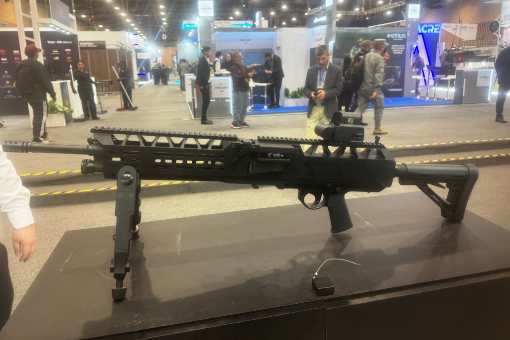 Expodefensa 2025 – DSS PZD Mk24 Czech ultra-light machine gun targets global markets